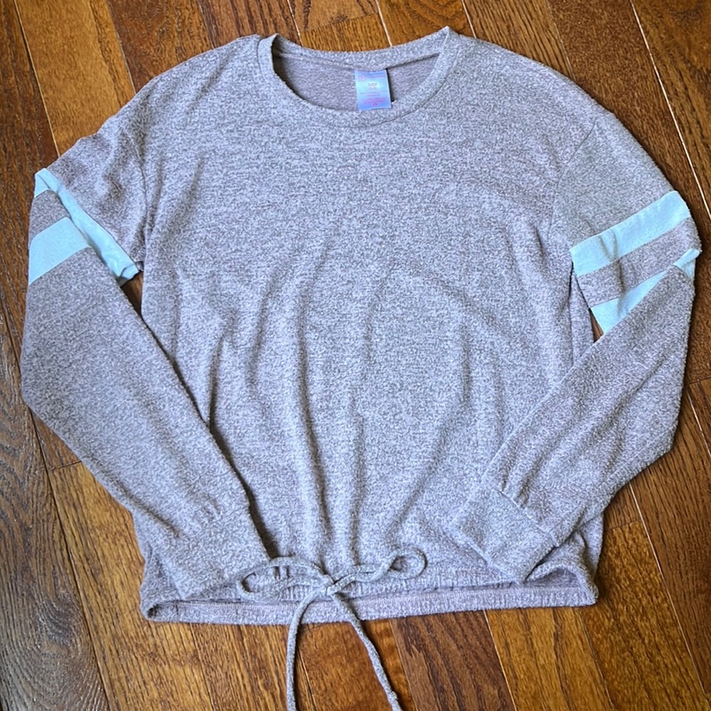 Casual mild pink top. Long sleeve. Women’s small.